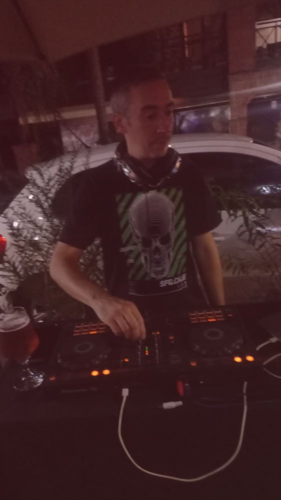 DJ FLX22 para clubes, bares premium, hoteles, rooftops y eventos privados en Buenos Aires